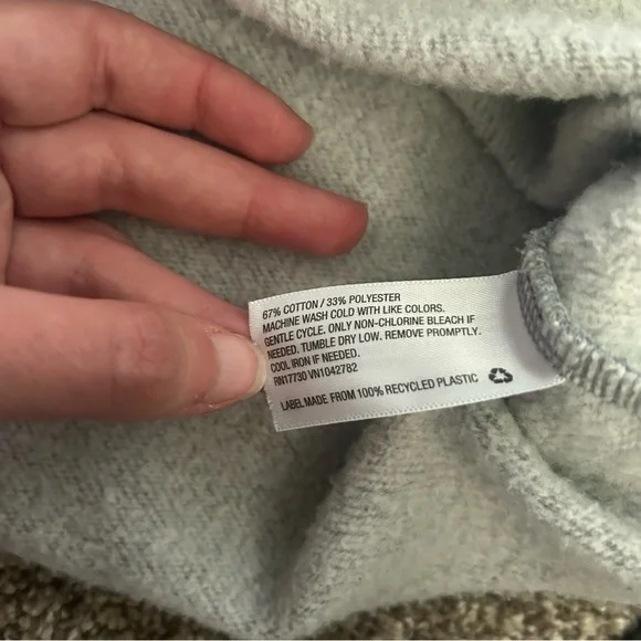 [wild fable] Gray Cropped Hoodie - Picture 3 of 6